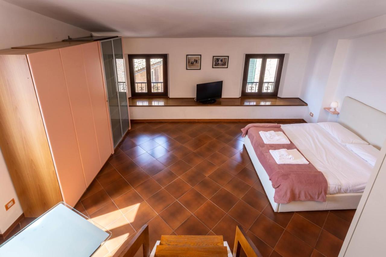 シエーナLa Casa Del Dupreアパートメント エクステリア 写真